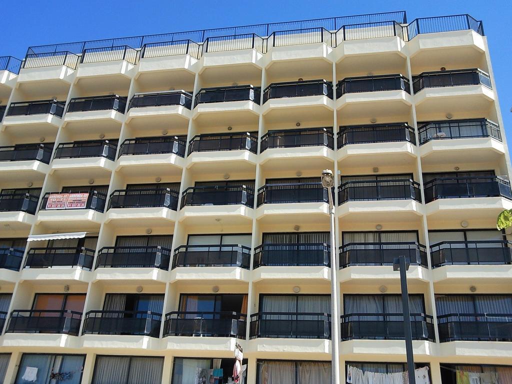 Apartment Qiu Кошта-да-Капаріка Екстер'єр фото
